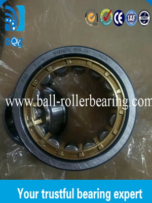 NJ2207 E. M1A.C4 الأسطواني الأسطواني ذو المحامل 69.5 KN القياسية للحمل الديناميكي