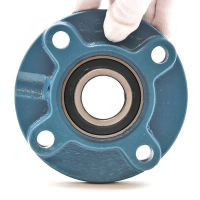 UCFC214 أربعة محاور حلقية عجلة محملة 70mm حفرة UC214 مجموعة مقفل المسمار الحديد الصب محملة